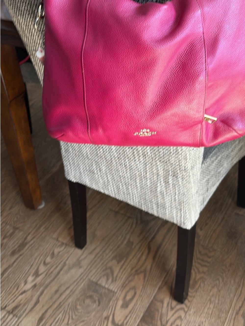 Authentic Coach Isabelle HoboPebbled Leather Tote Bag in Bright Pink